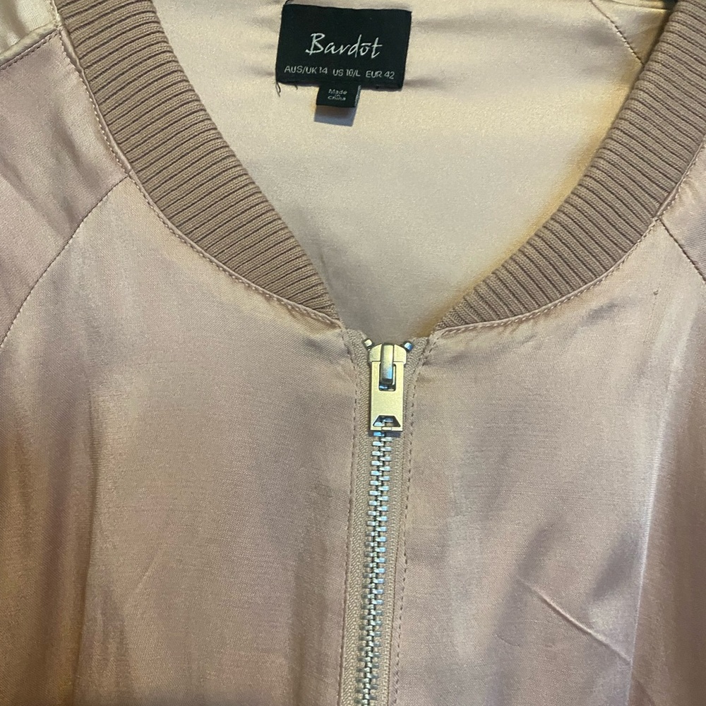 Bomber jacket - Picture 2 of 8